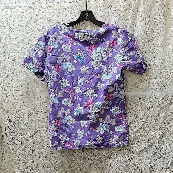 Bundle of 4 pc. scrubs: SB, & UA, & Cherokee bottoms, size XS. - Picture 9 of 15